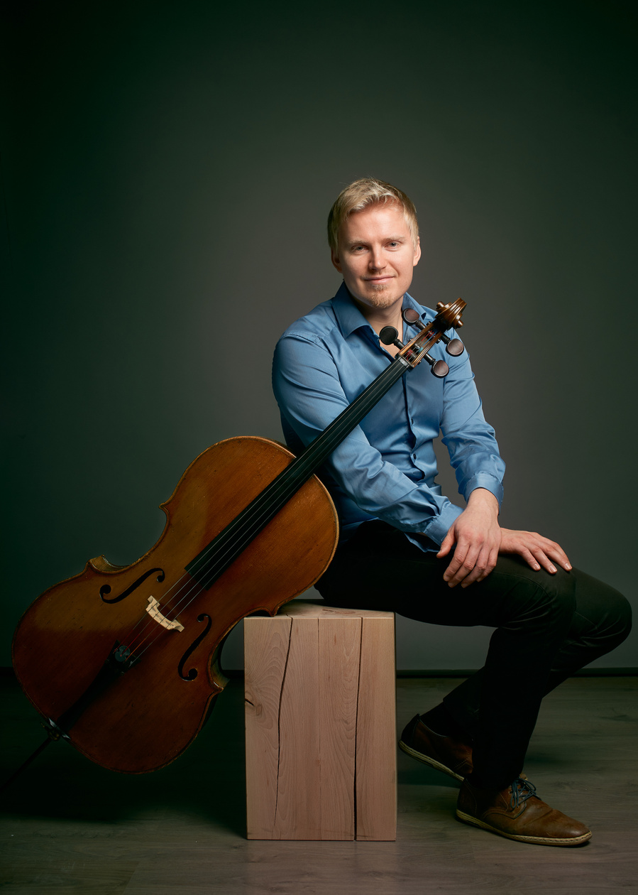 © Jaakko Paarvala